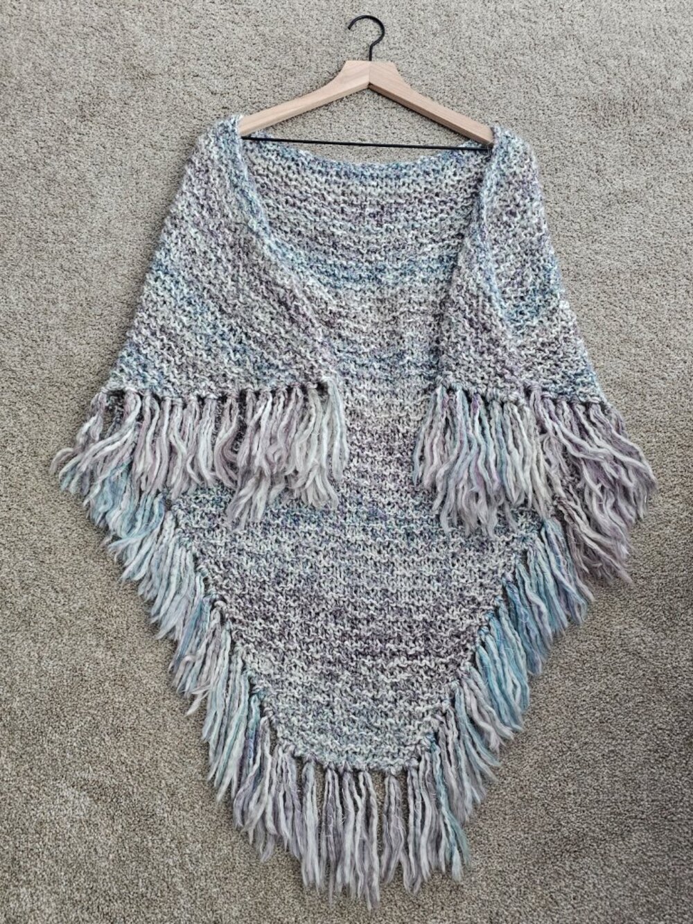 Poncho - Picture 3 of 6